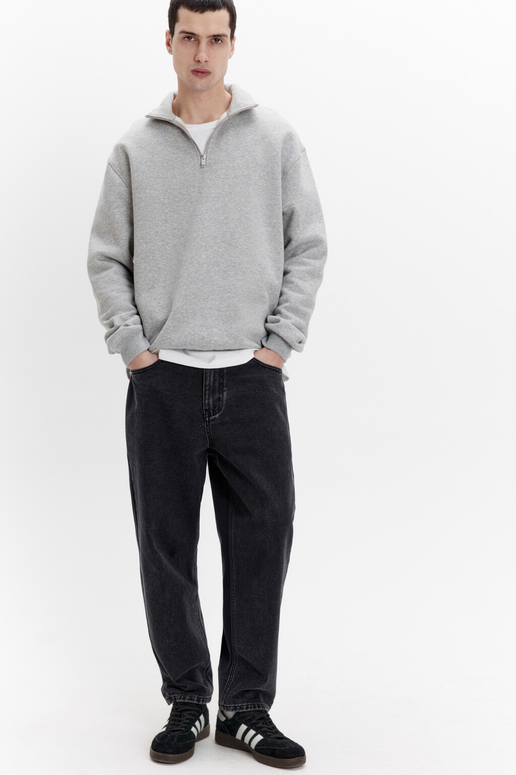 Джинсы carrots зауженные со средней посадкой - цвет черный - 1