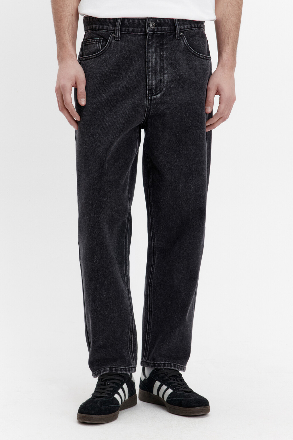 Джинсы carrots зауженные со средней посадкой - цвет черный - 2