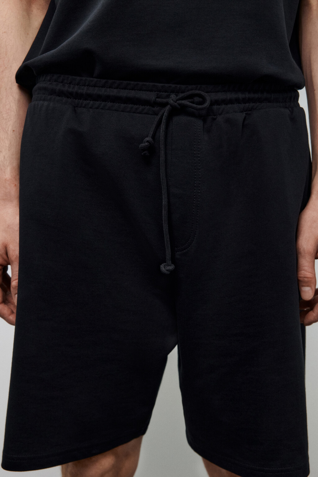 Шорты хлопковые с поясом на завязках - цвет черный - 5