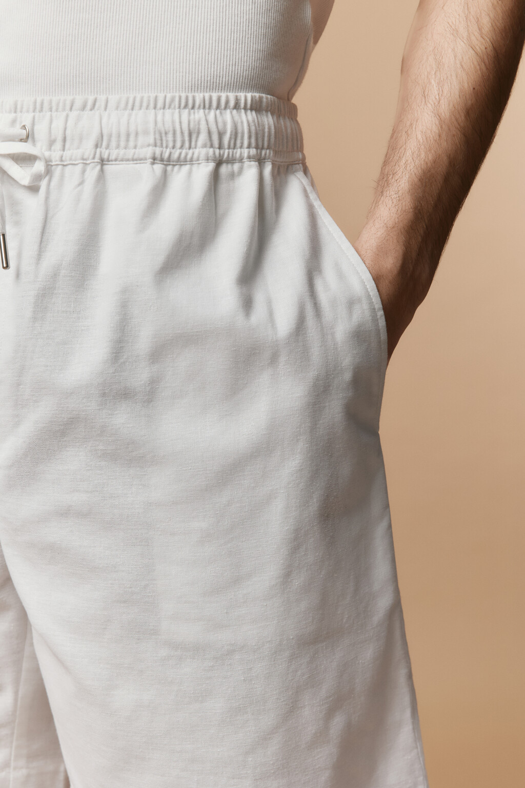 Шорты льняные с поясом на завязках - цвет белый - 7
