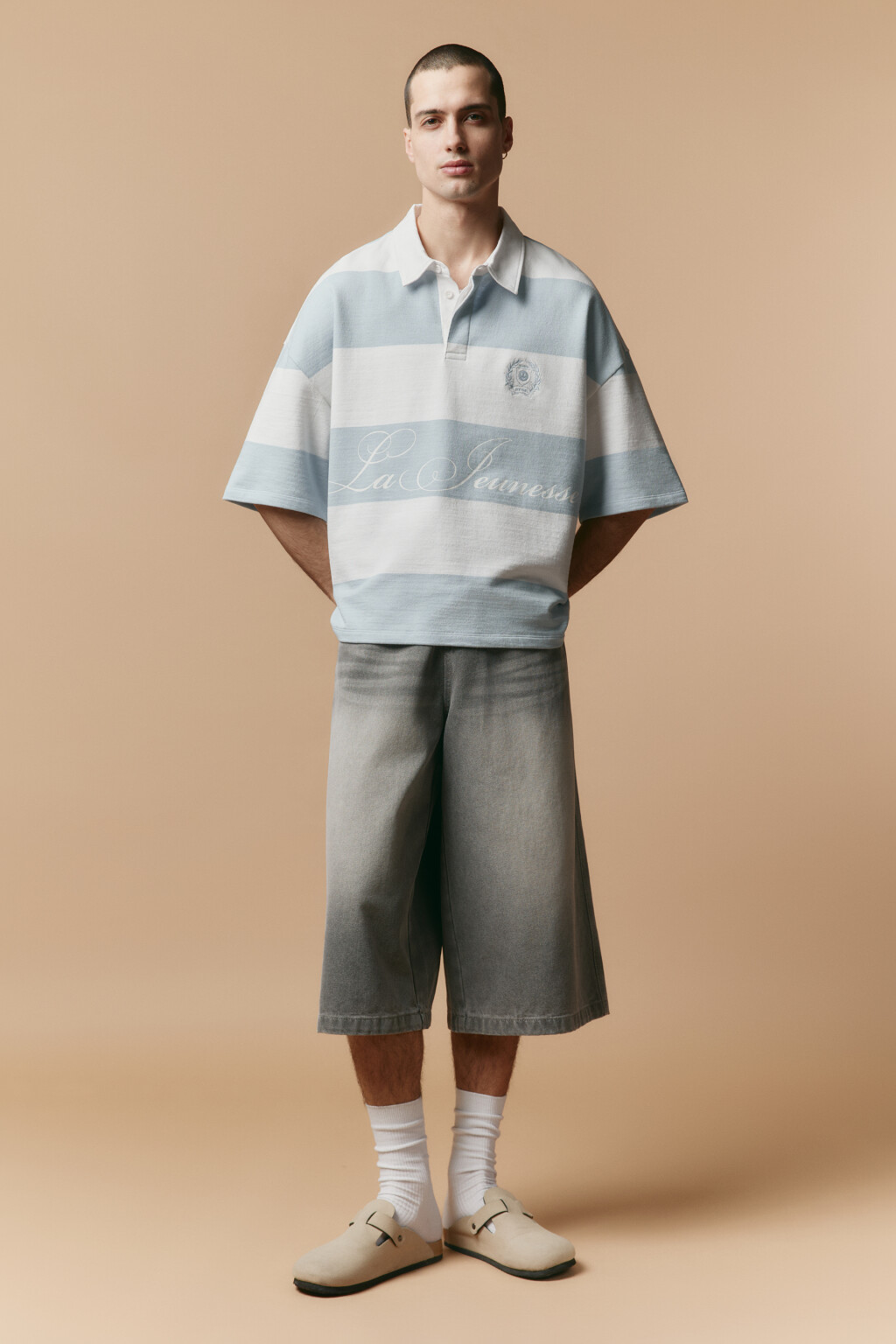 Шорты-бриджи джинсовые с вареным эффектом - цвет серый - 5