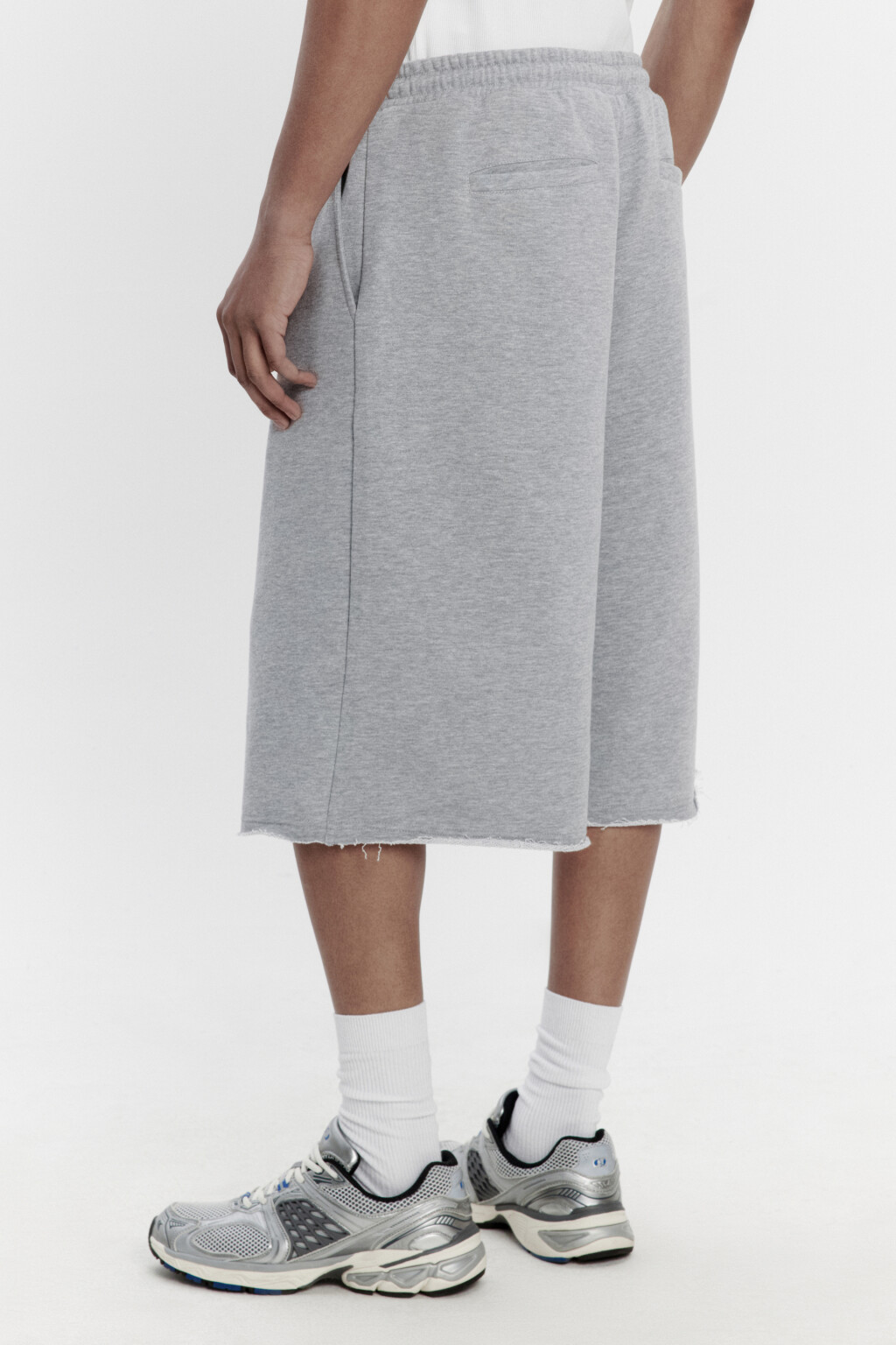 Шорты-бермуды из хлопкового футера - цвет серый - 3