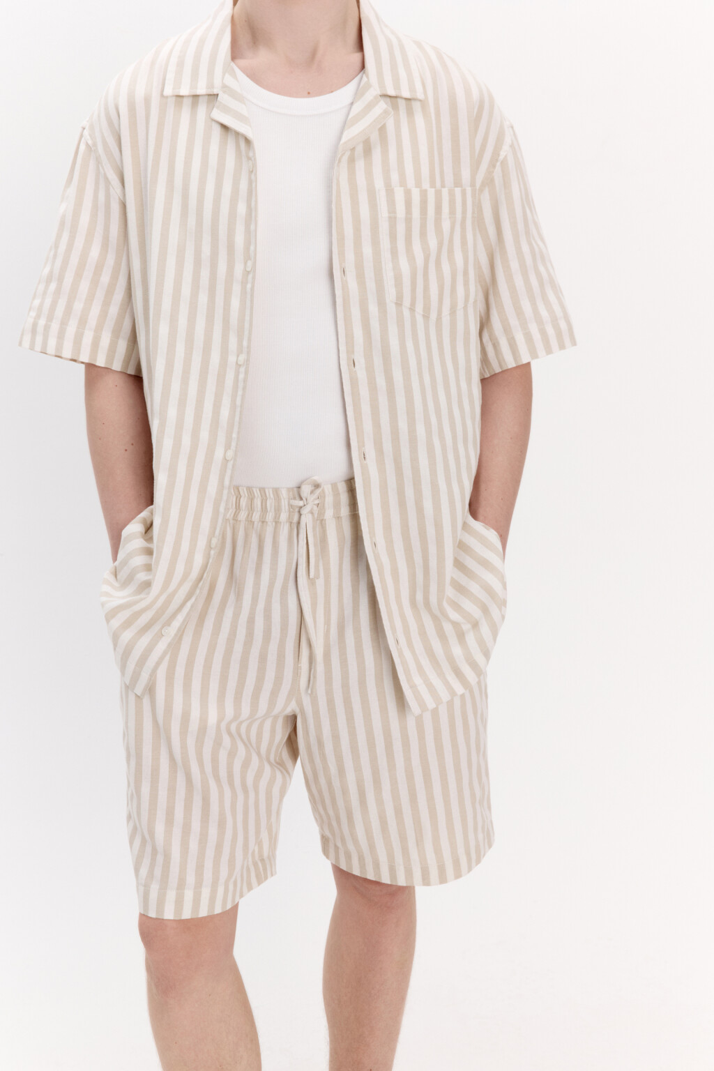 Шорты хлопковые в полоску - цвет бежевый - 1