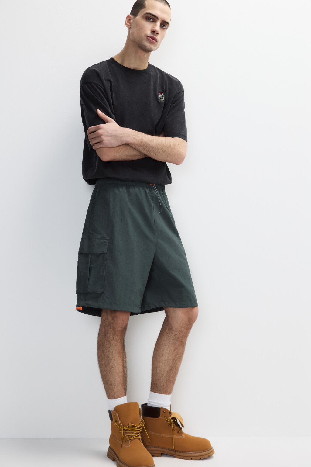 Шорты с накладными карманами - цвет зеленый - 1