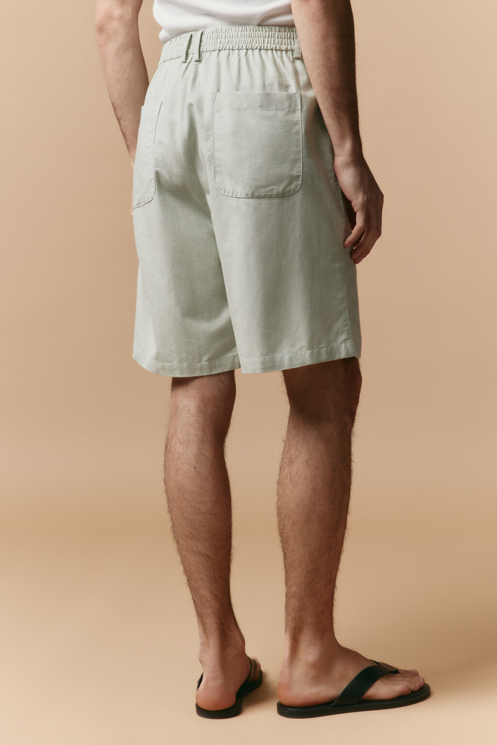 Шорты костюмные из льняной ткани - цвет зеленый - 3