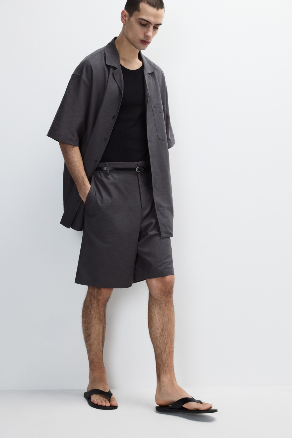 Шорты костюмные из льняной ткани - цвет серый - 1