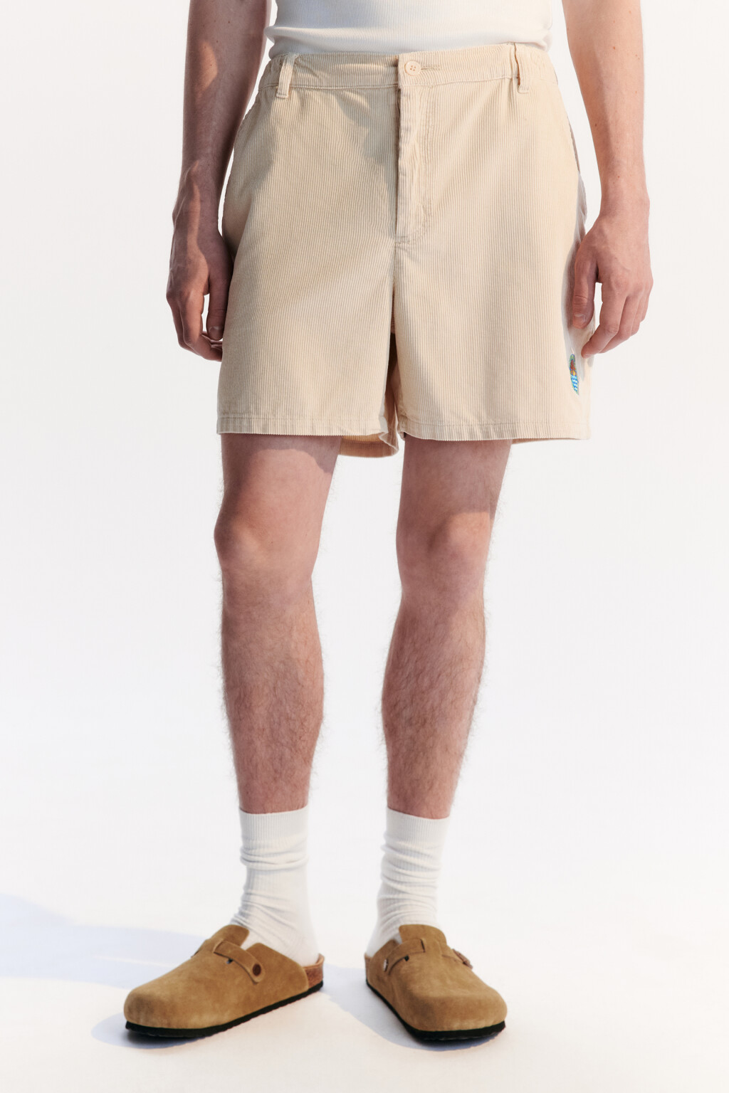 Шорты вельветовые с вышивкой - цвет бежевый - 2