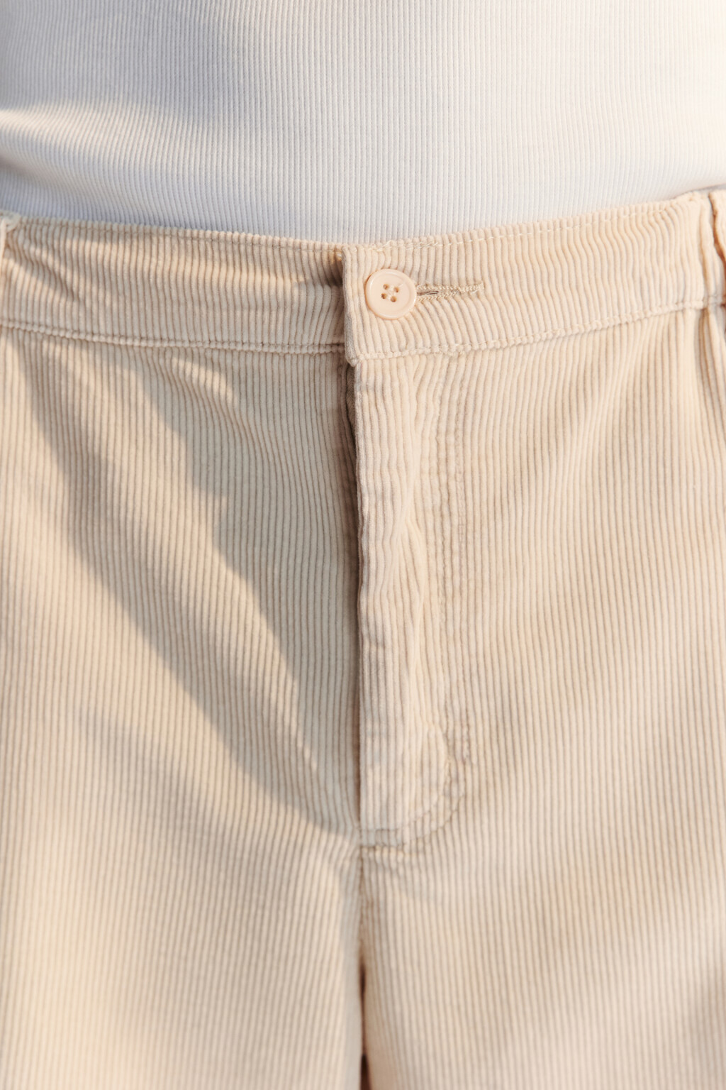 Шорты вельветовые с вышивкой - цвет бежевый - 5