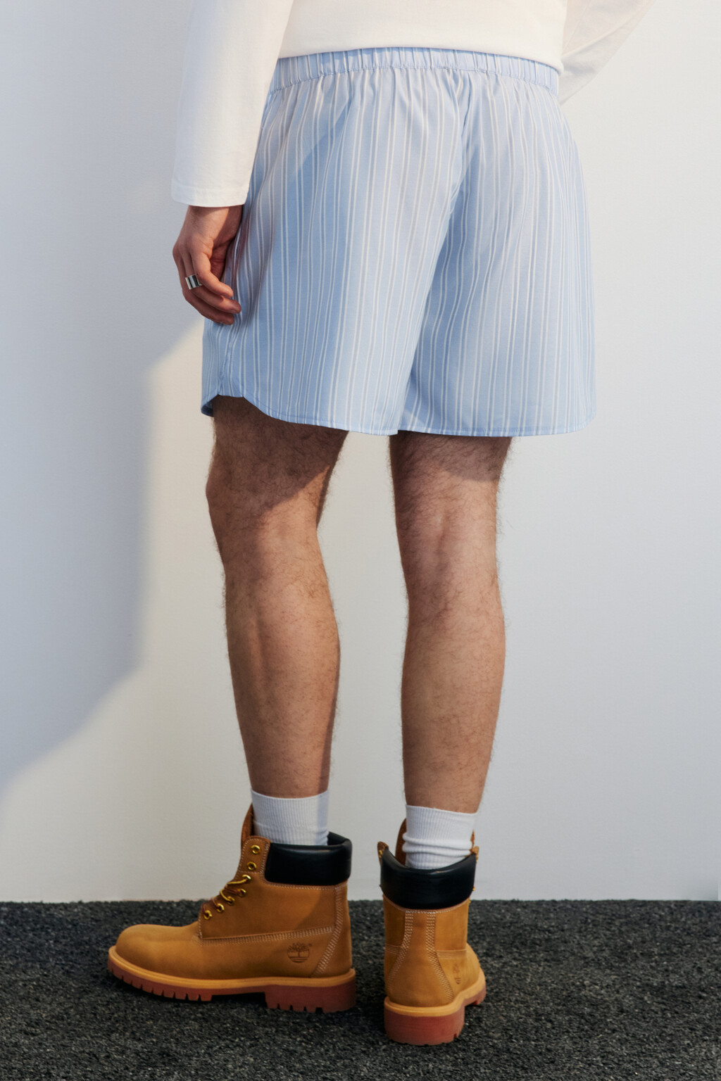 Шорты в полоску в пижамном стиле - цвет синий - 5