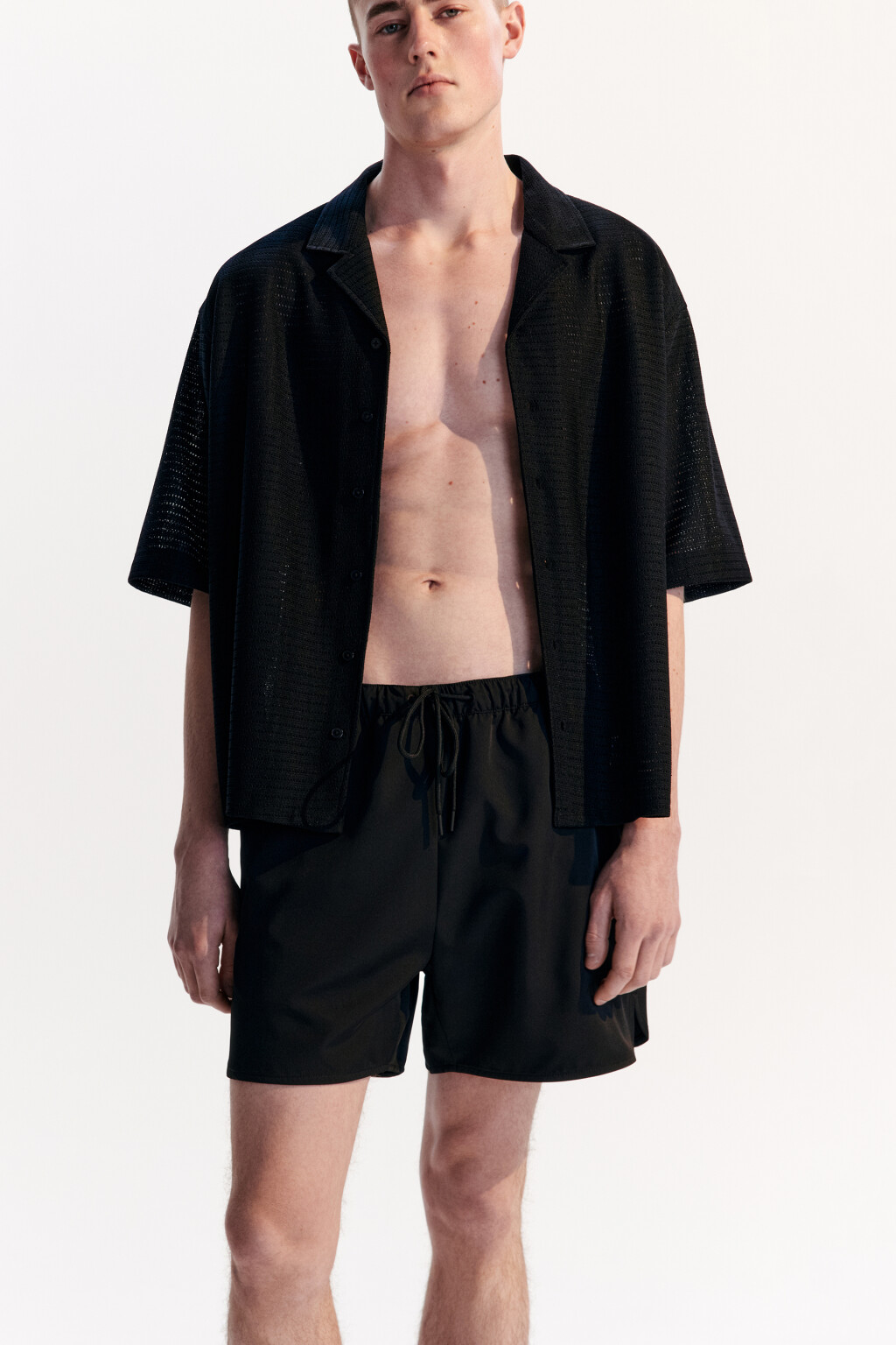 Шорты купальные на завязках - цвет черный - 1