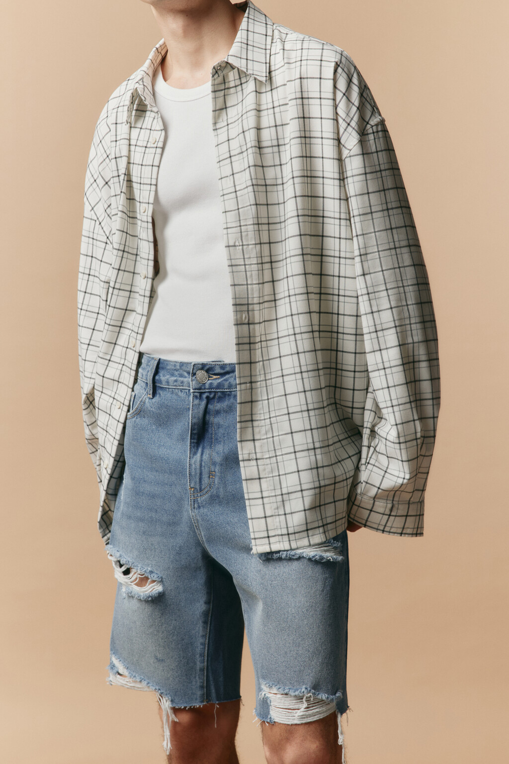 Шорты джинсовые рваные - цвет голубой - 1