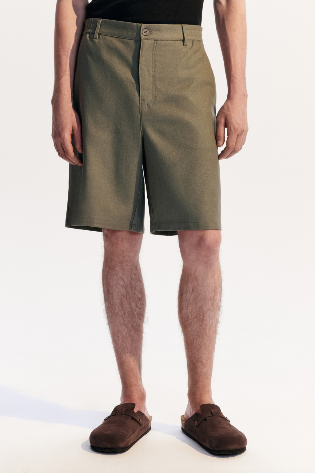 Шорты льняные с резинкой на поясе - цвет зеленый - 3