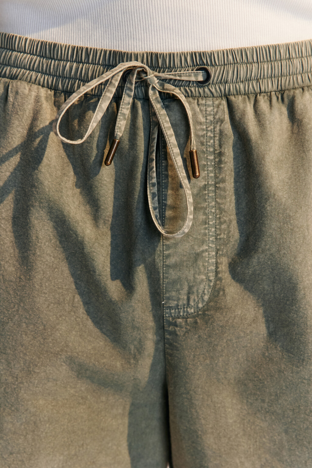 Шорты хлопковые с вареным эффектом - цвет зеленый - 6