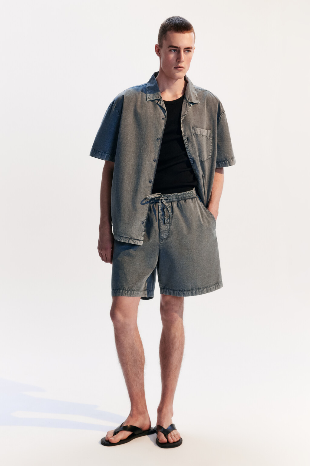 Шорты хлопковые с вареным эффектом - цвет серый - 4