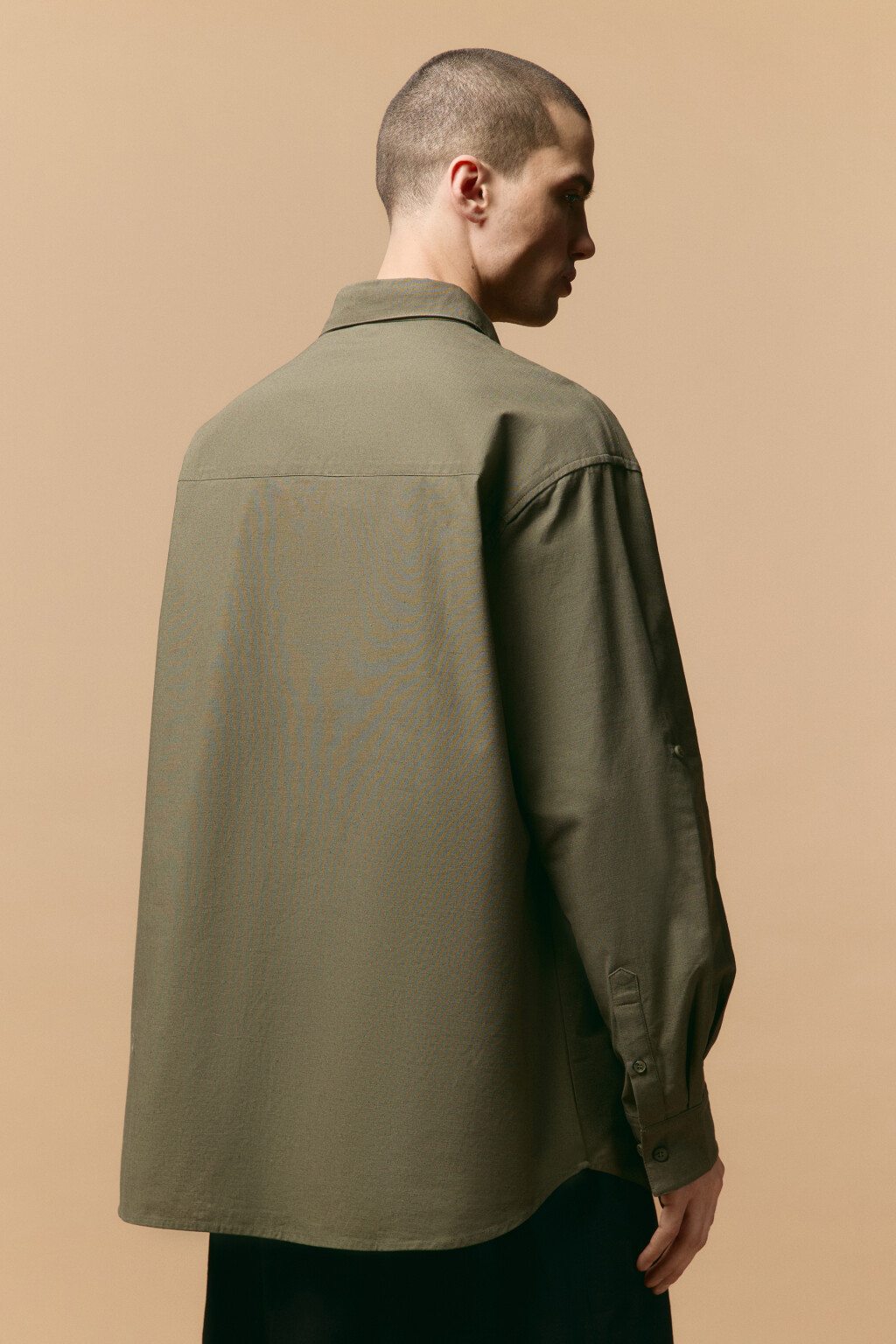 Рубашка льняная с длинным рукавом - цвет зеленый - 3