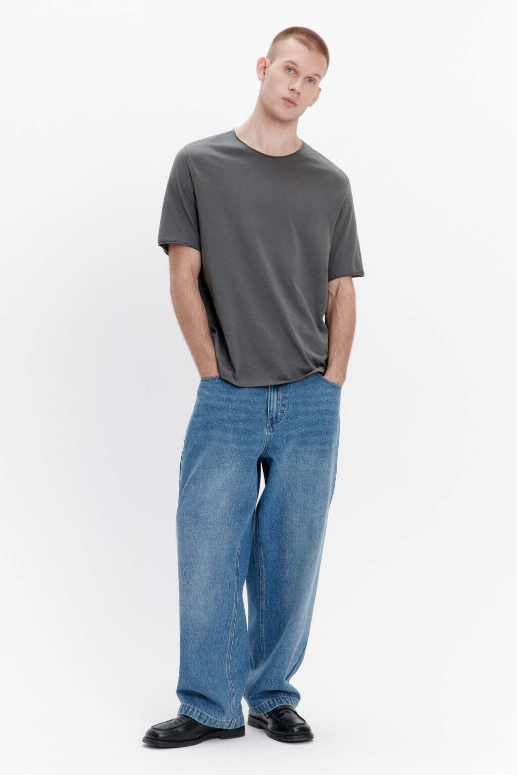 Футболка хлопковая с открытыми срезами - цвет серый - 4