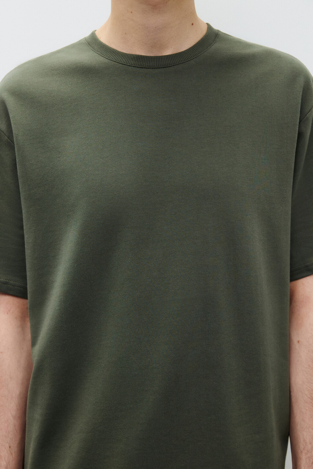 Футболка базовая из хлопкового трикотажа - цвет зеленый - 5