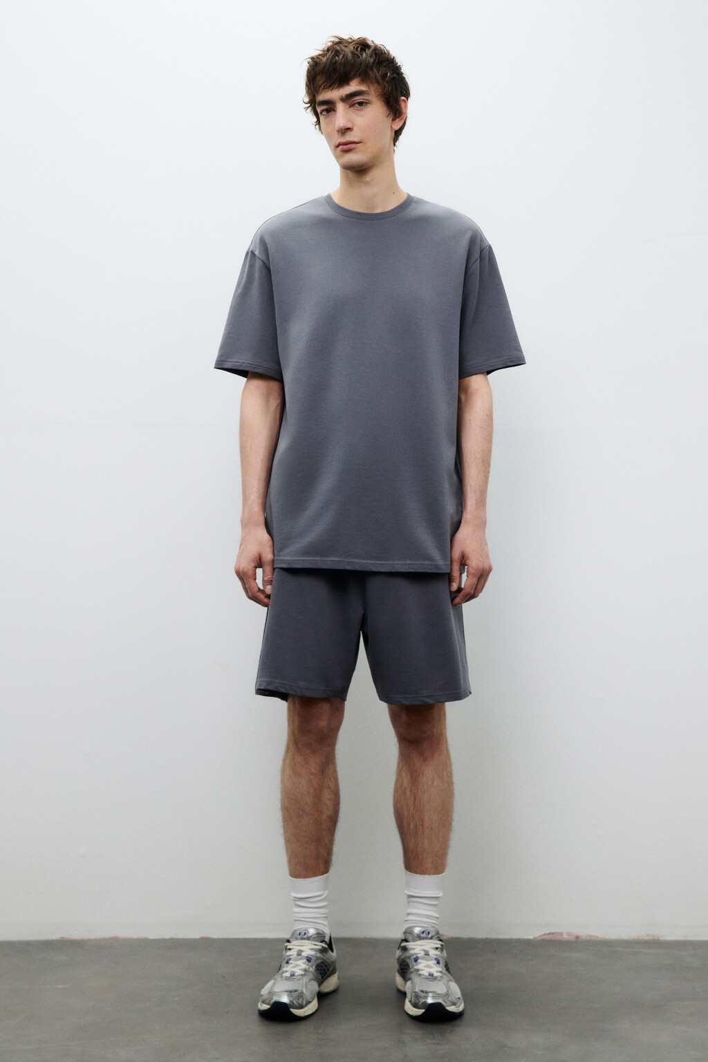 Футболка базовая из хлопкового трикотажа - цвет серый - 4