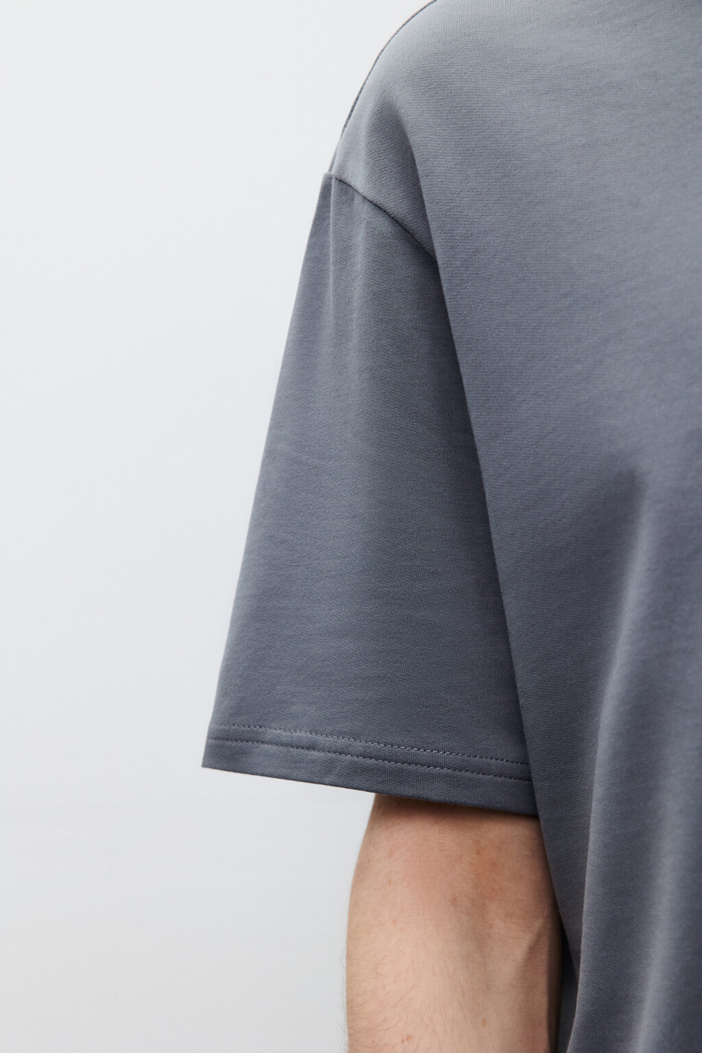 Футболка базовая из хлопкового трикотажа - цвет серый - 6