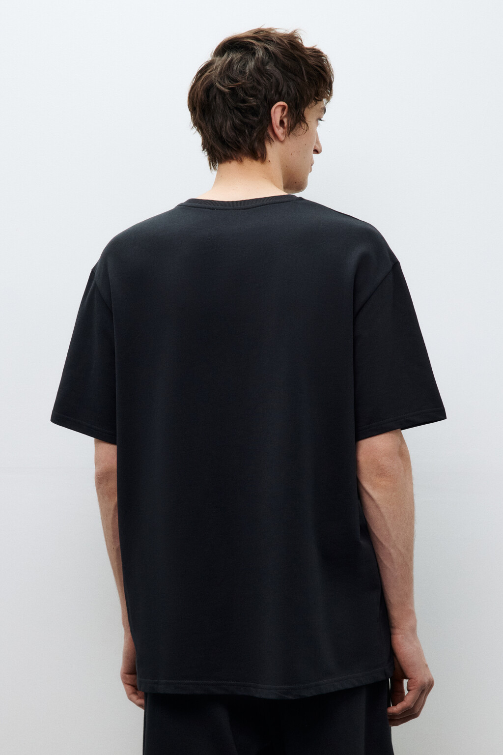 Футболка базовая из хлопкового трикотажа - цвет черный - 3