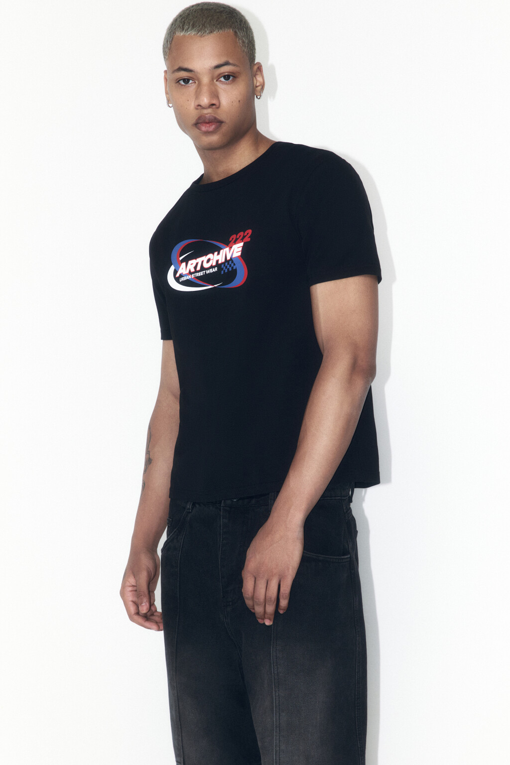 Футболка свободная хлопковая с принтом - цвет черный - 2