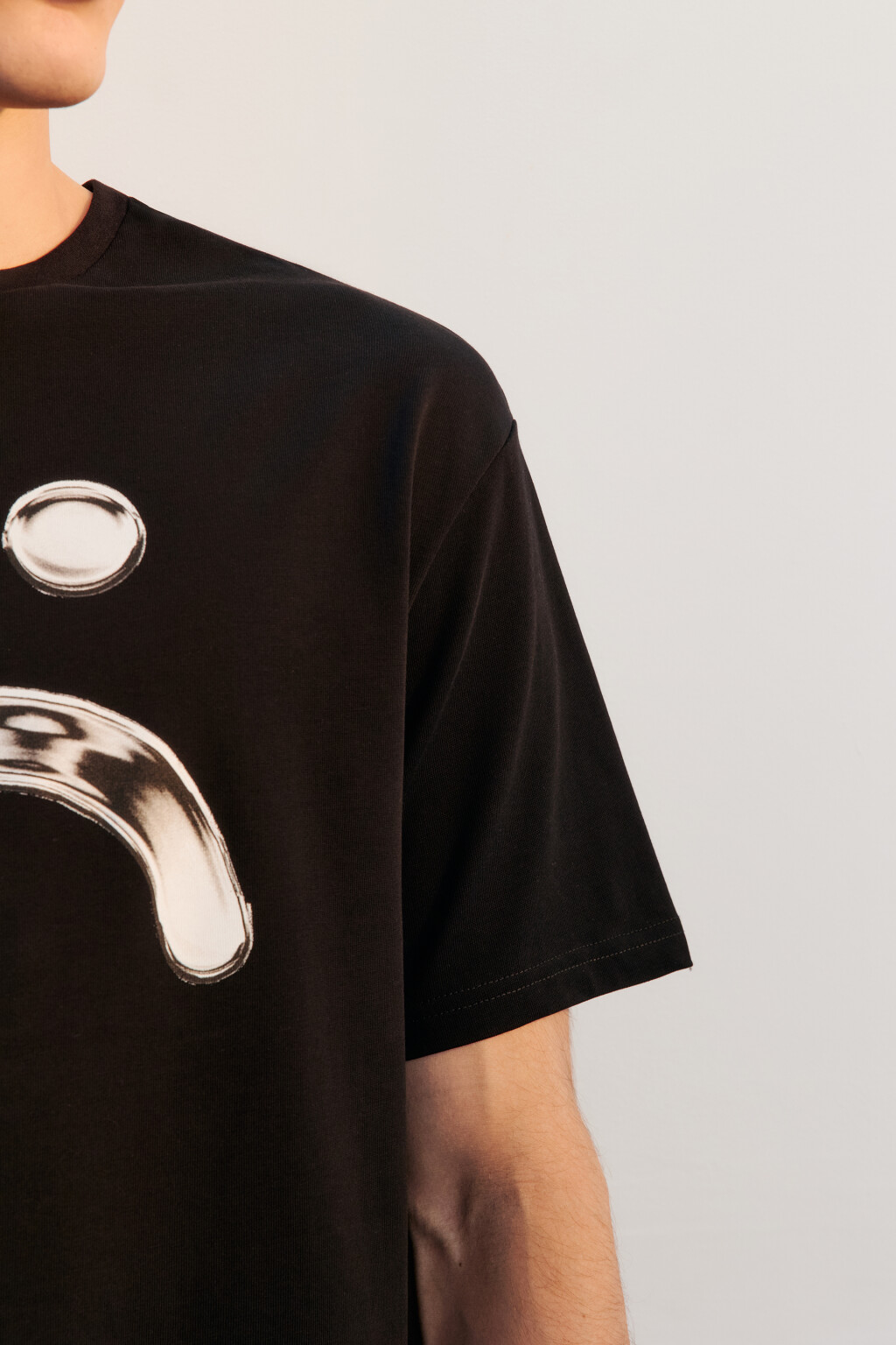 Футболка свободная с принтом - цвет черный - 7