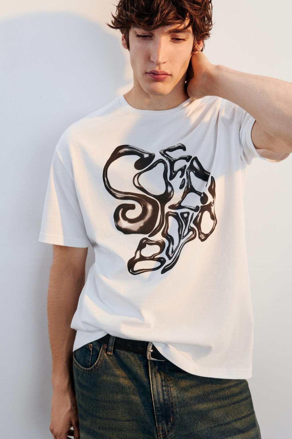 Футболка свободная с принтом - цвет белый - 2