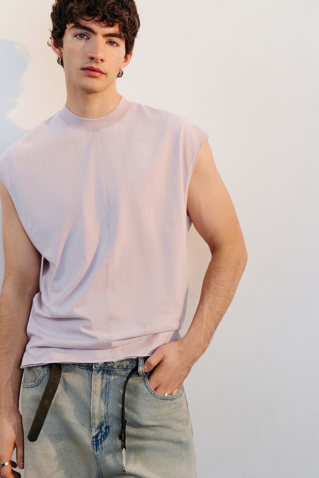 Футболка хлопковая с обрезанными рукавами - цвет розовый - 1