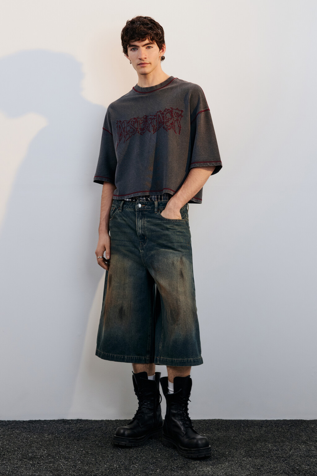 Футболка с вареным эффектом и надписью - цвет серый - 5