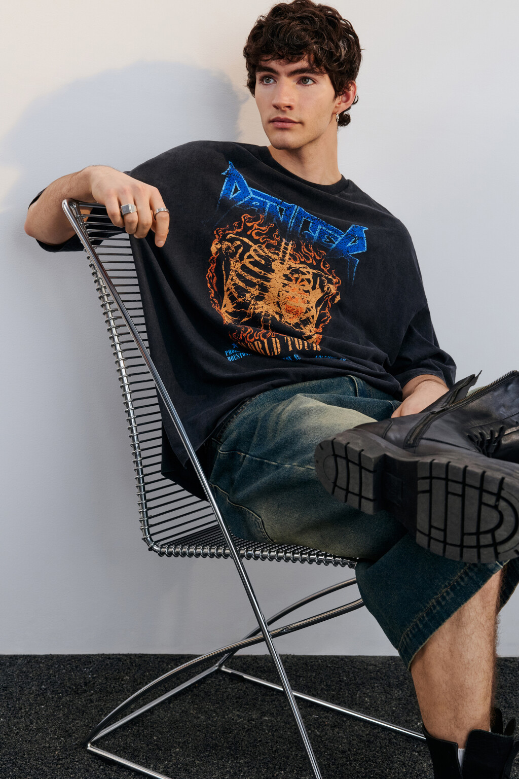 Футболка oversize вареная с принтом - цвет черный - 1