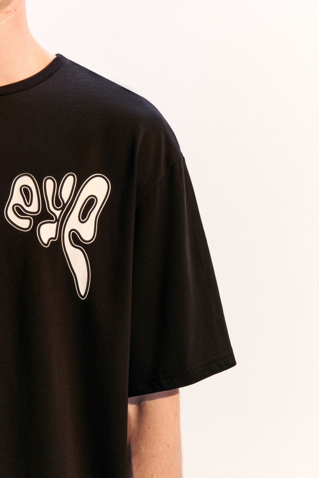 Футболка хлопковая с принтом-надписью - цвет черный - 6