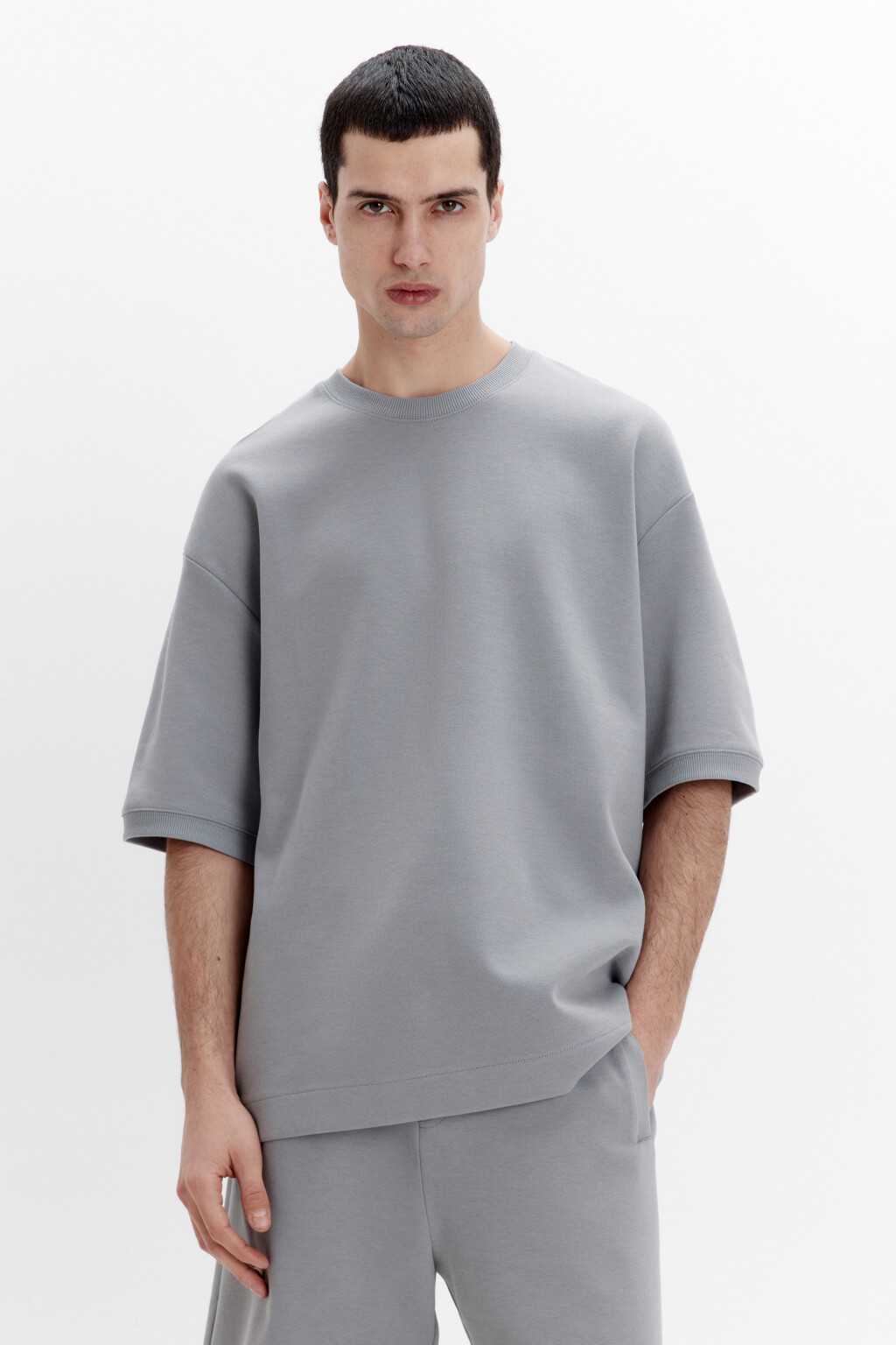 Футболка oversize из плотного трикотажа - цвет серый - 2