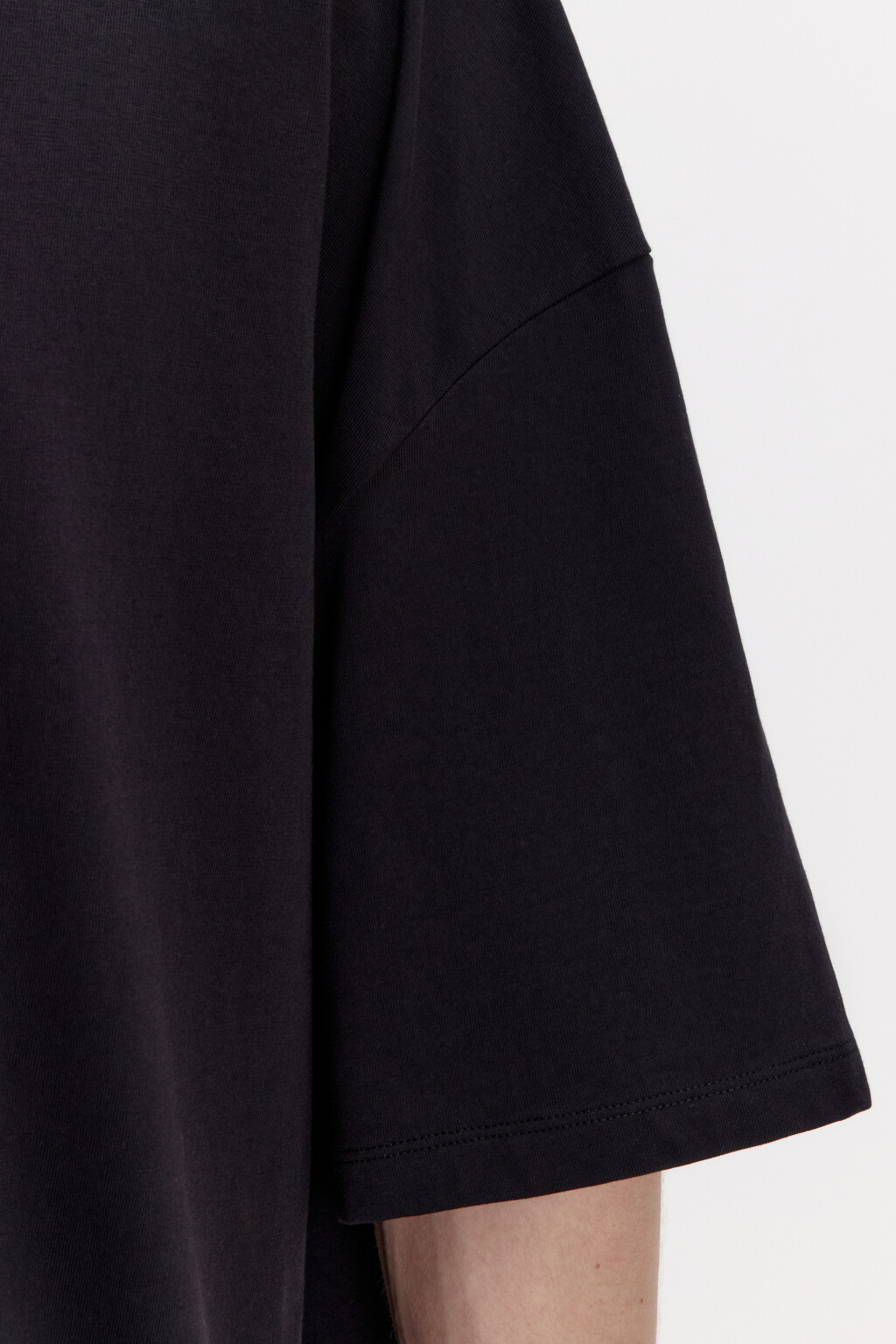 Футболка oversize из плотного хлопка - цвет черный - 7