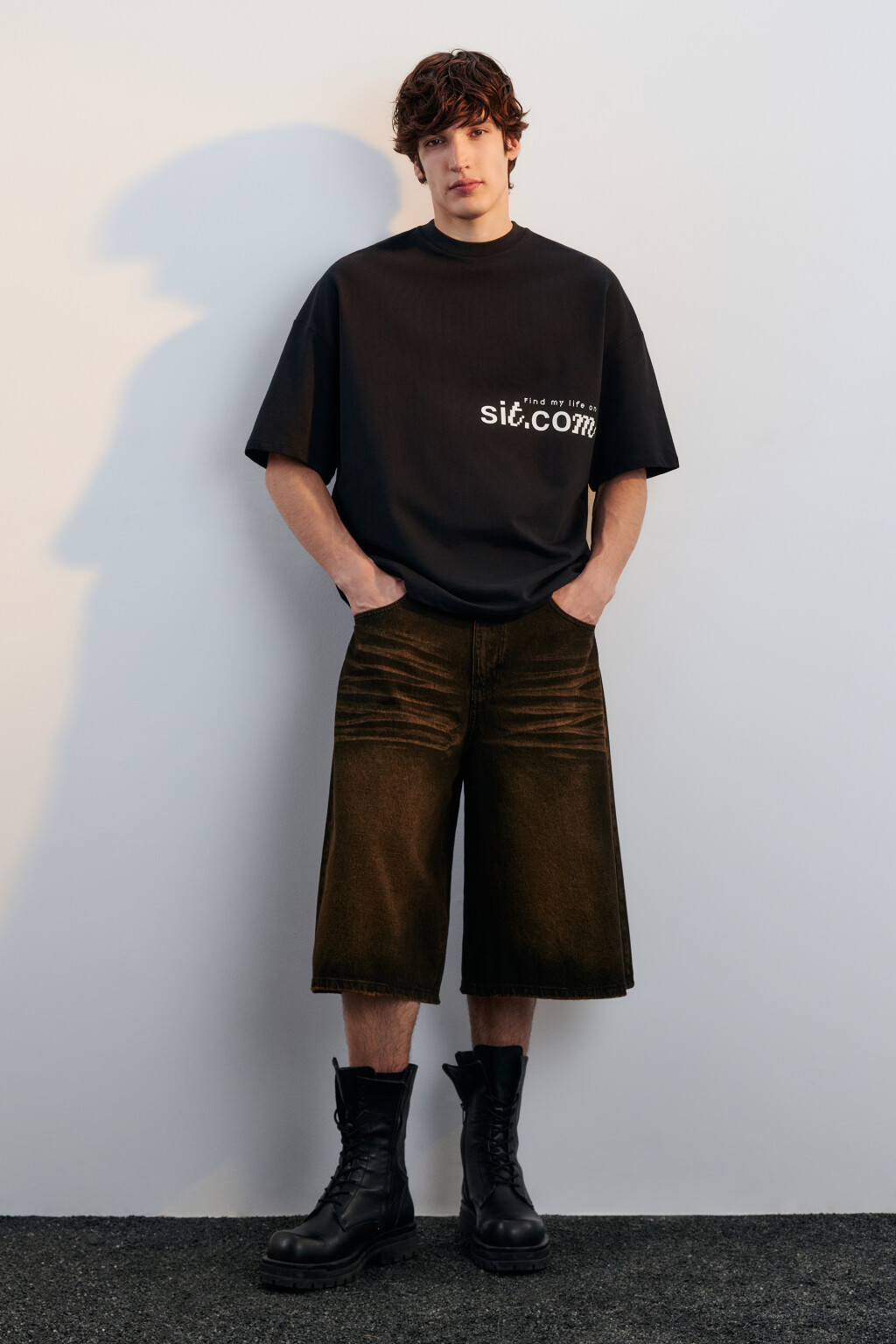 Футболка oversize с принтом-надписью - цвет черный - 5