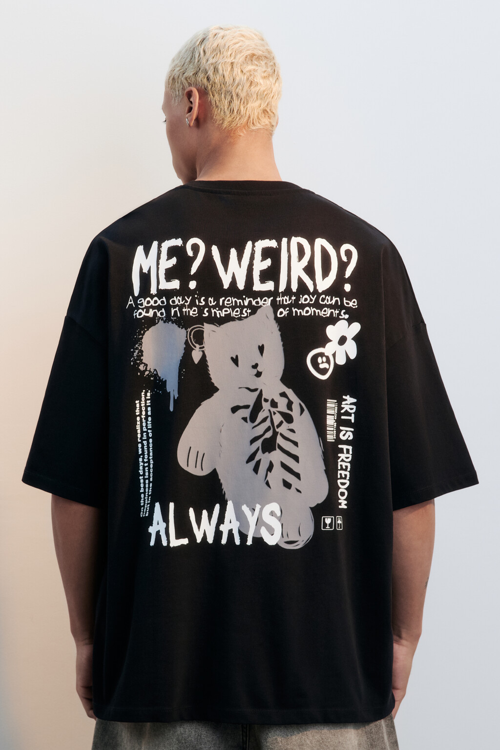 Футболка oversize с принтом в стиле граффити - цвет черный - 4