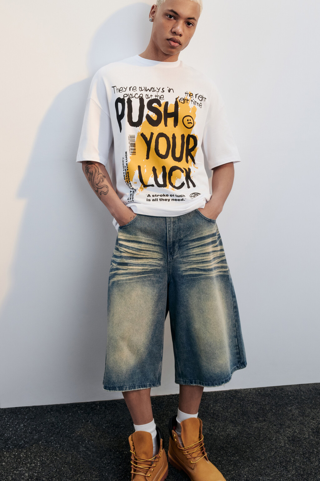 Футболка oversize с принтом в стиле граффити - цвет мультиколор - 2