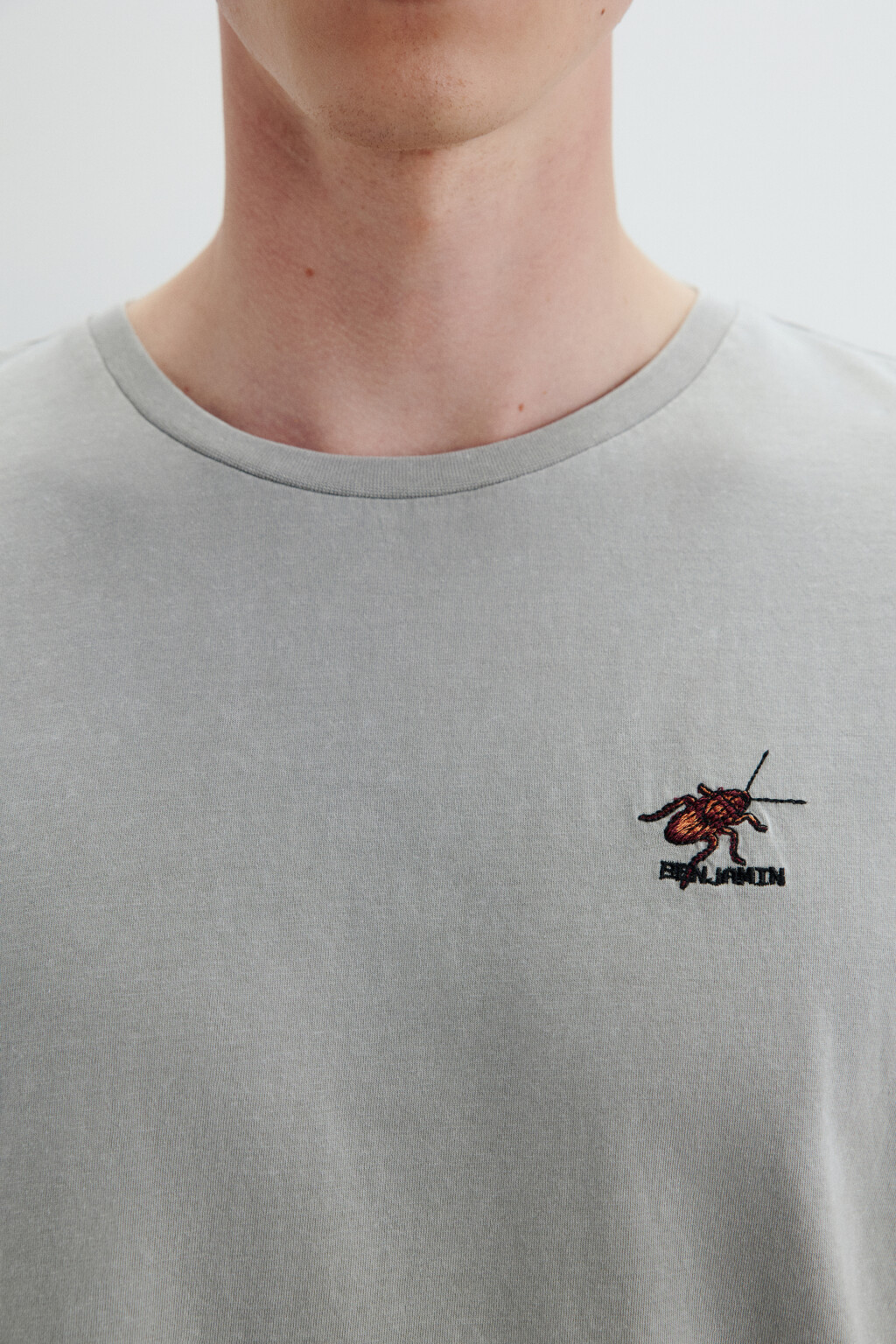 Футболка с вышивкой и надписью - цвет серый - 6