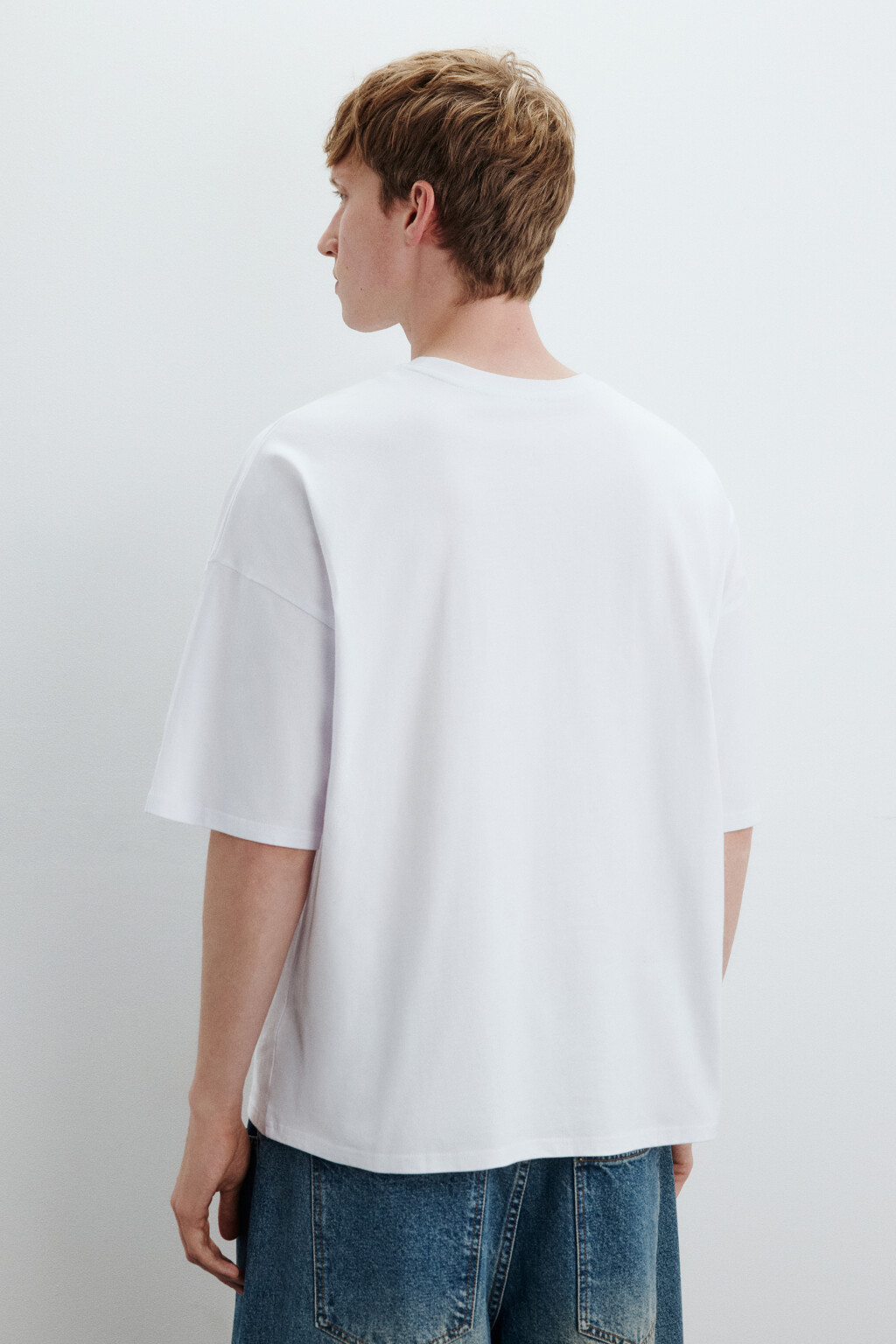 Футболка с вышивкой и надписью - цвет белый - 3