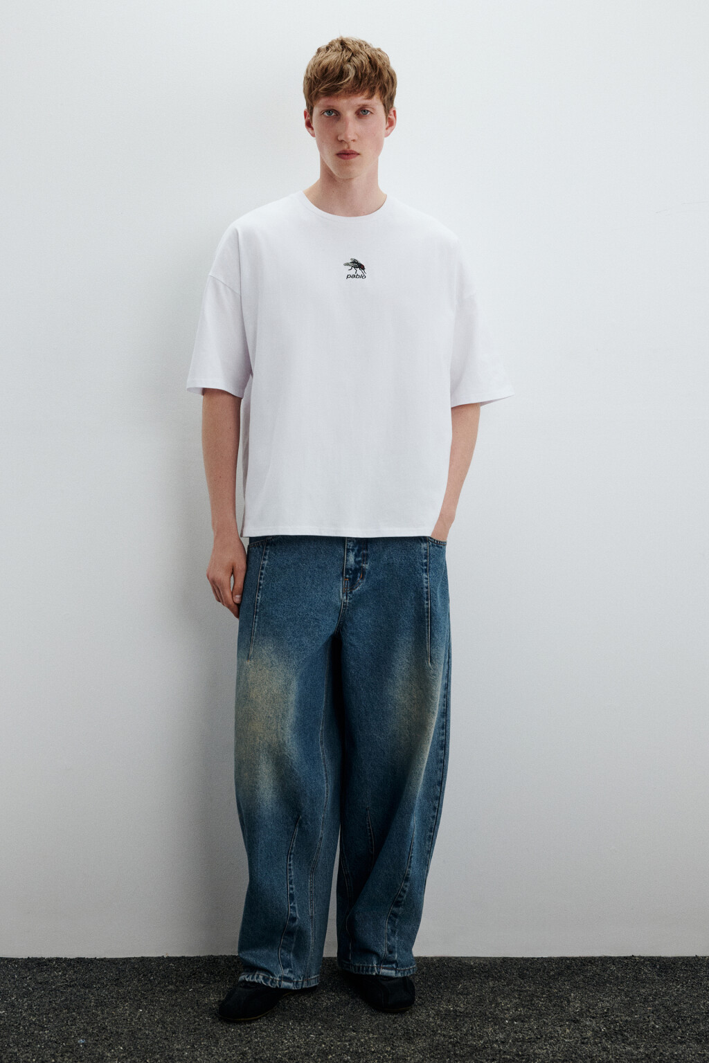 Футболка с вышивкой и надписью - цвет белый - 4