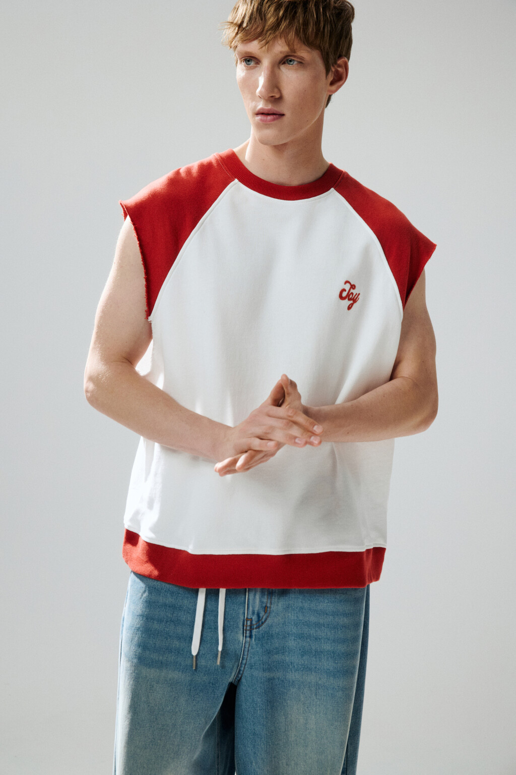 Футболка с обрезанными рукавами - цвет бежевый - 1