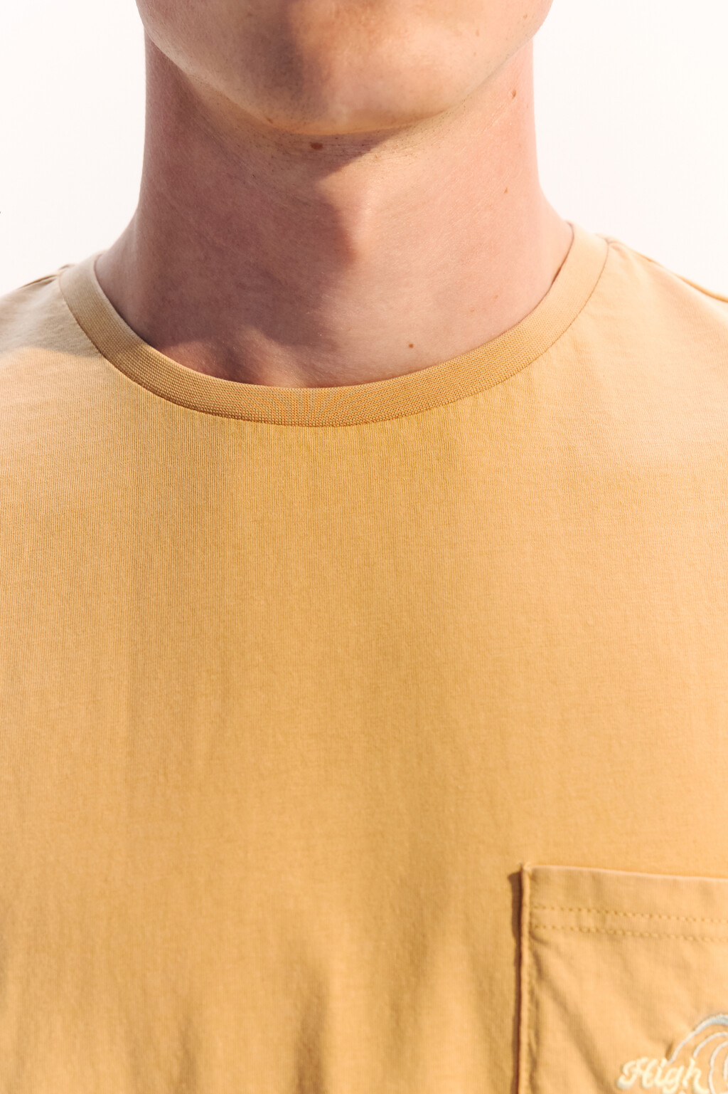 Футболка oversize с карманом и принтом - цвет оранжевый - 5