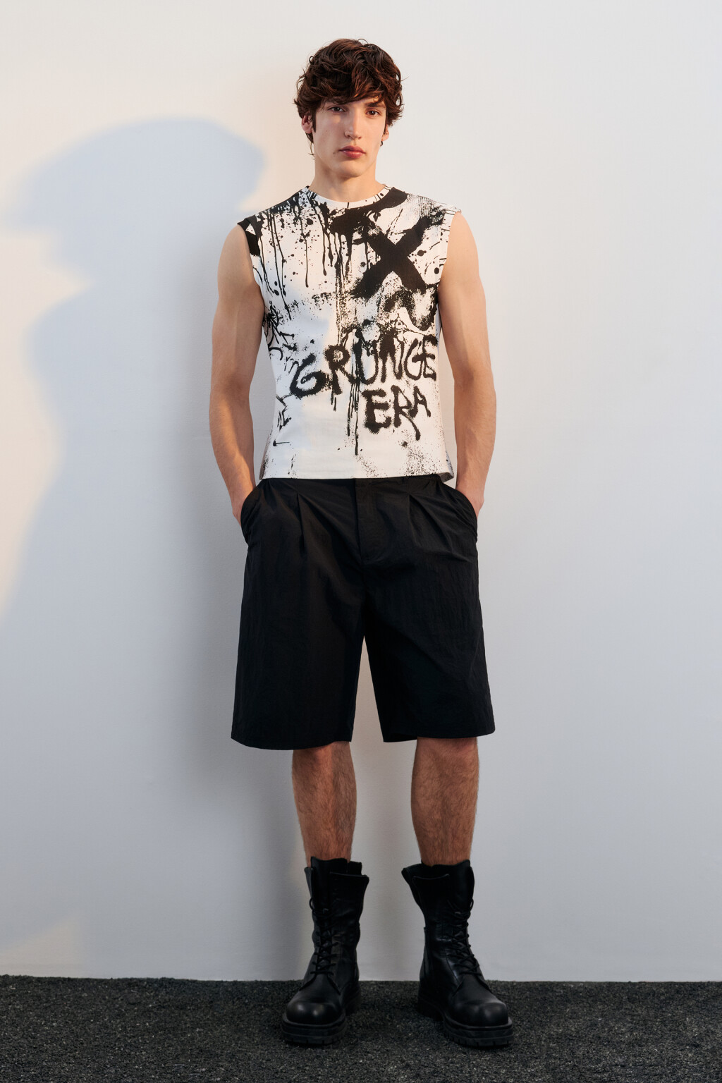 Майка хлопковая с принтом - цвет черный - 4