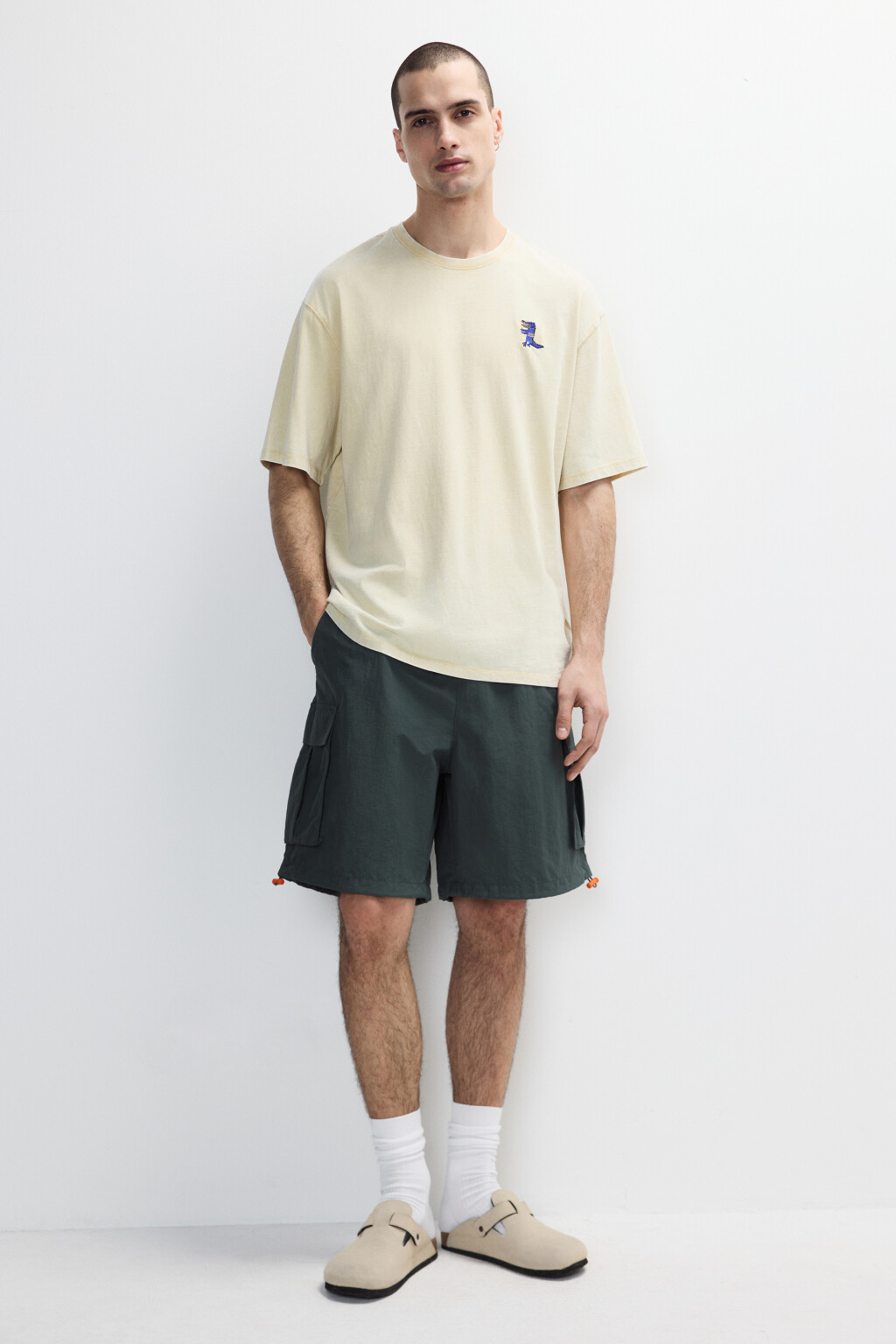 Футболка с вареным эффектом и вышивкой - цвет желтый - 4