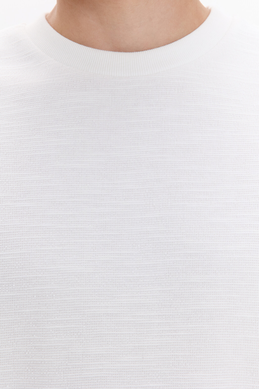 Майка свободная с обрезанными краями - цвет белый - 5