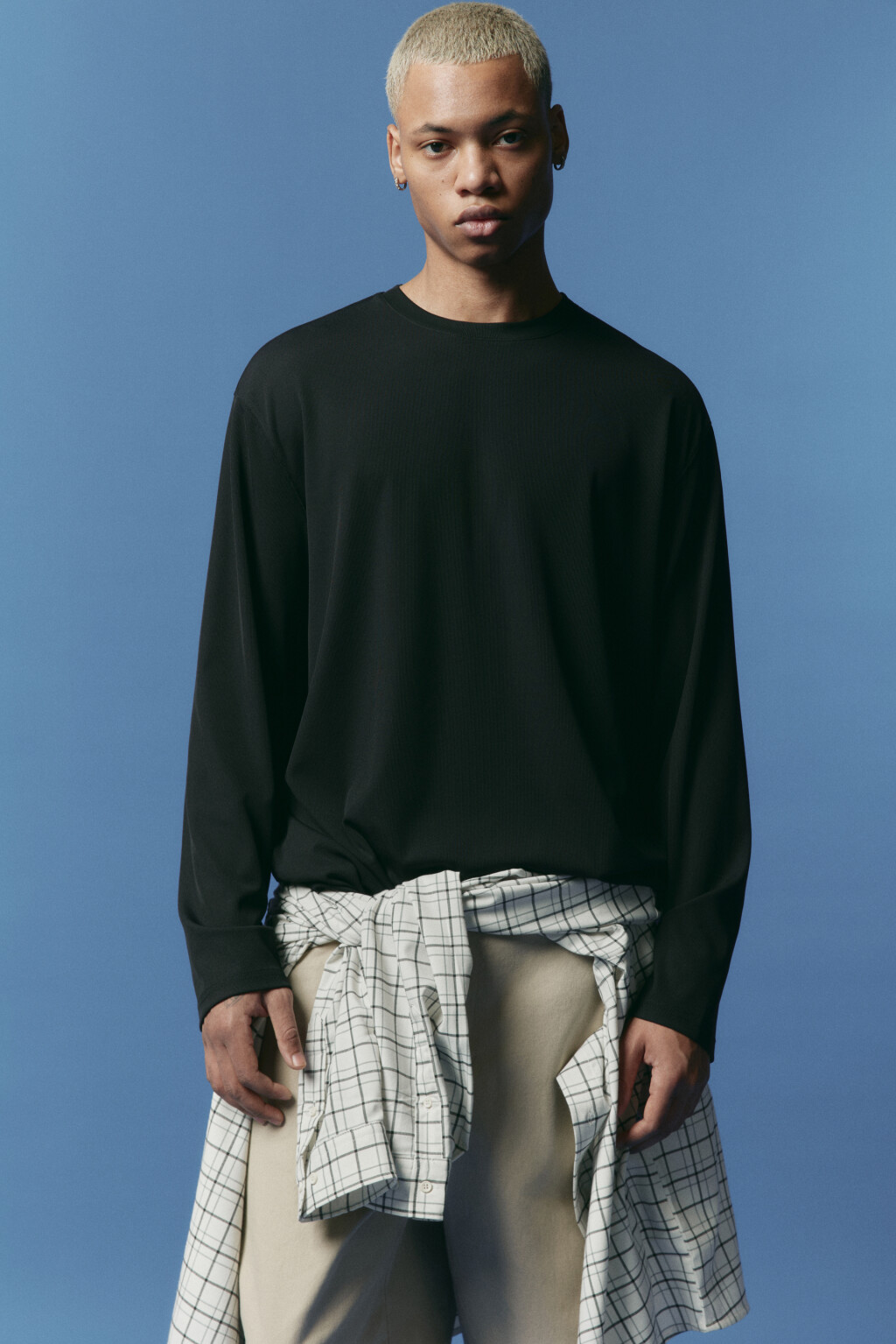 Лонгслив спортивный из гладкой ткани - цвет черный - 2