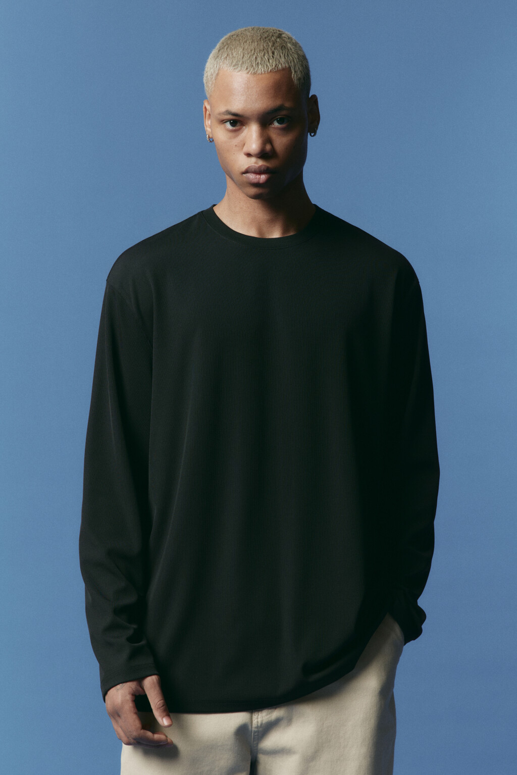 Лонгслив спортивный из гладкой ткани - цвет черный - 3