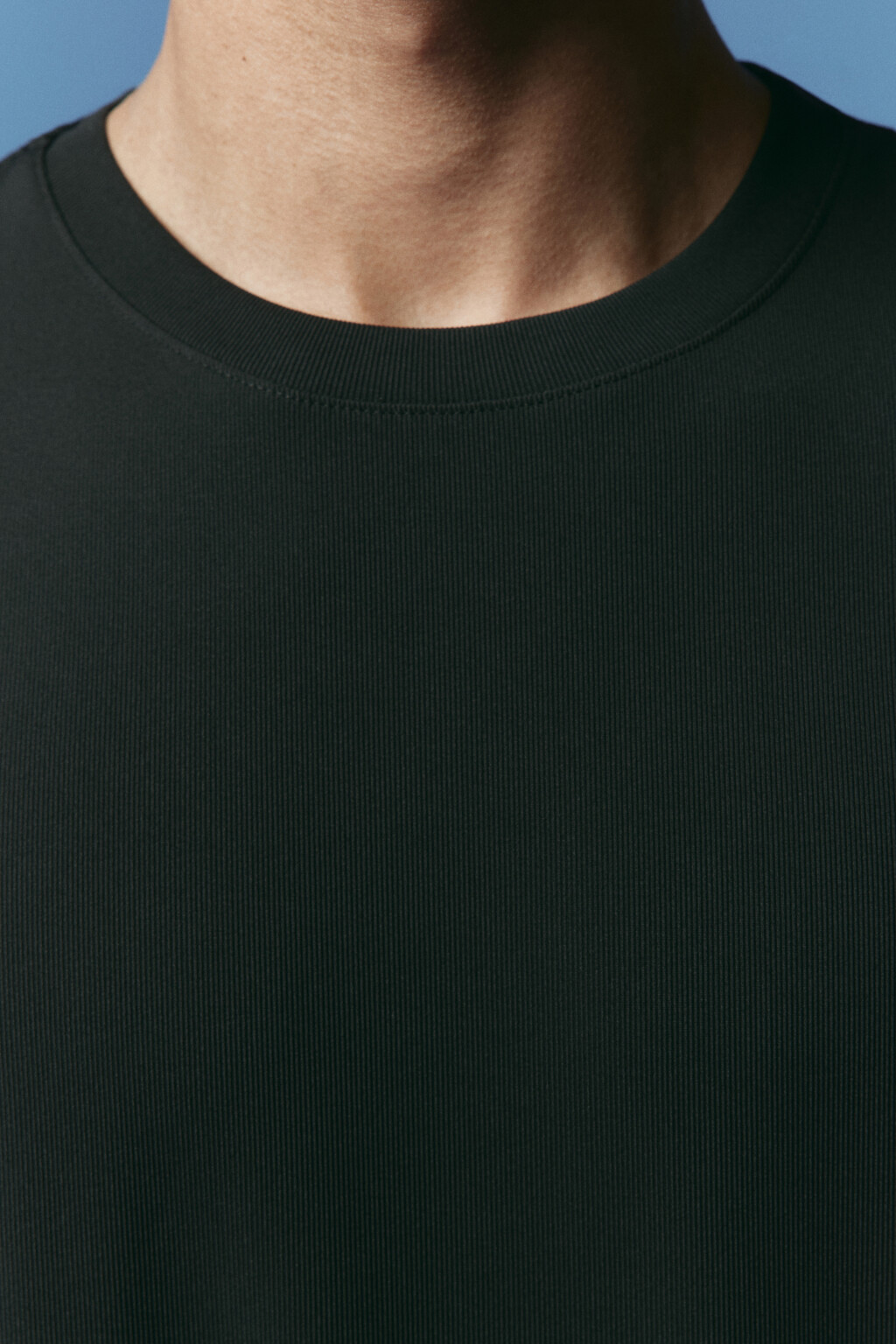 Лонгслив спортивный из гладкой ткани - цвет черный - 6