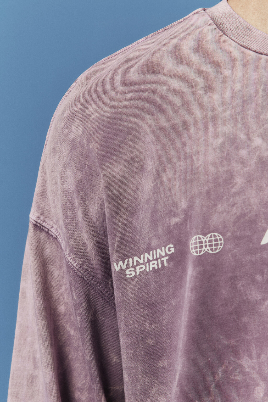 Лонгслив хлопковый с вареным эффектом и надписью - цвет фиолетовый - 7