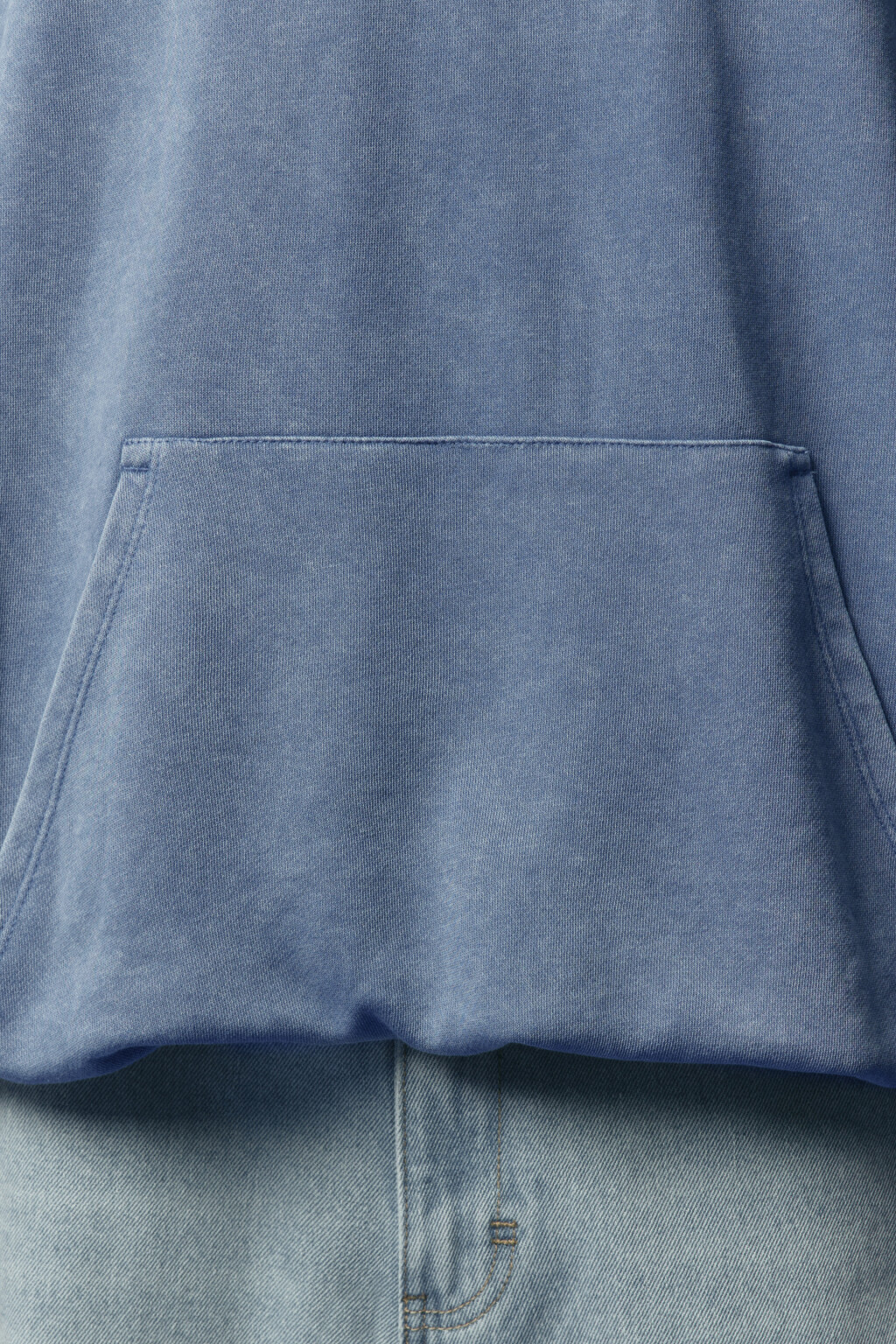 Свитшот из футера с вареным эффектом - цвет голубой - 6