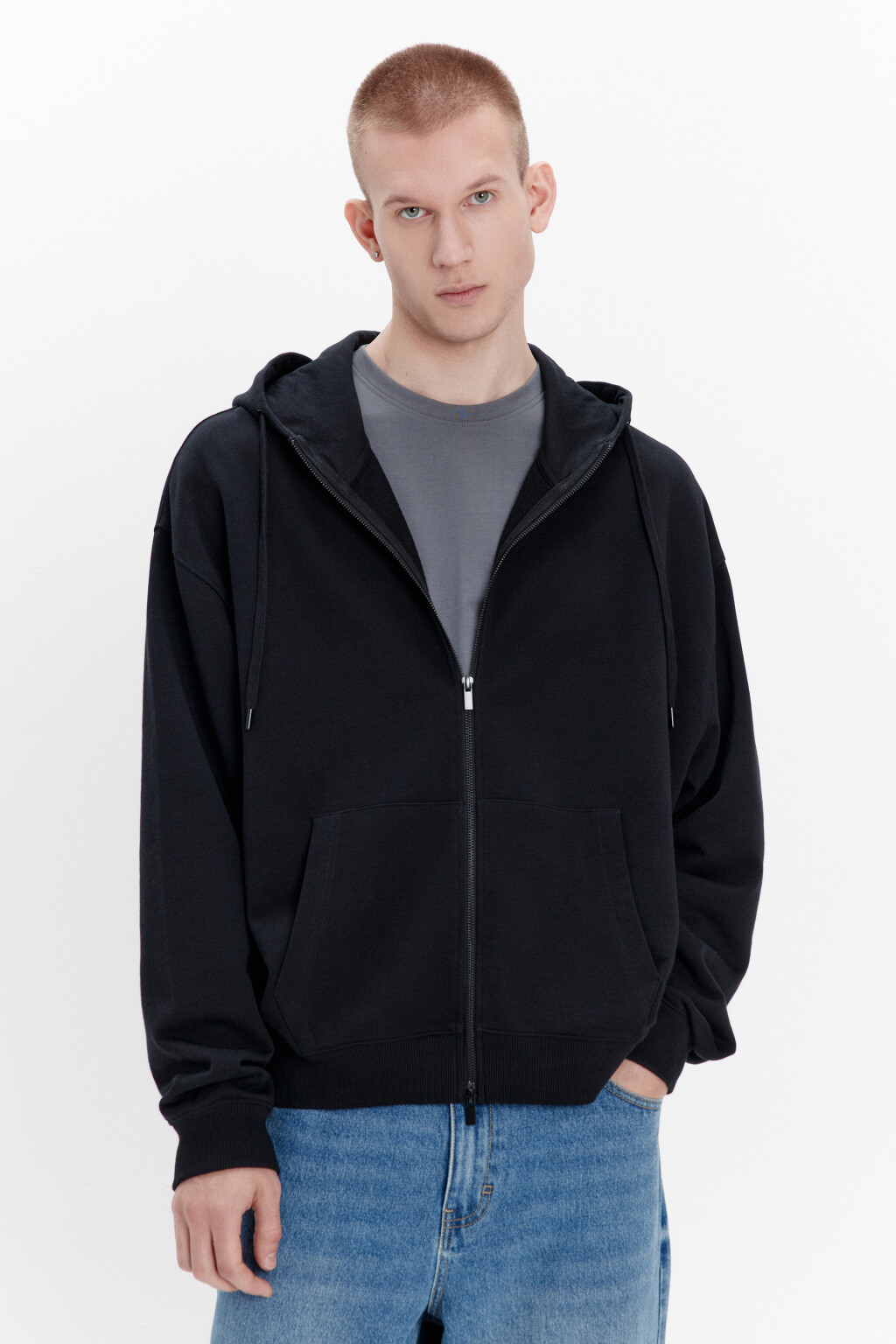 Худи-зипка из футера с капюшоном - цвет черный - 3